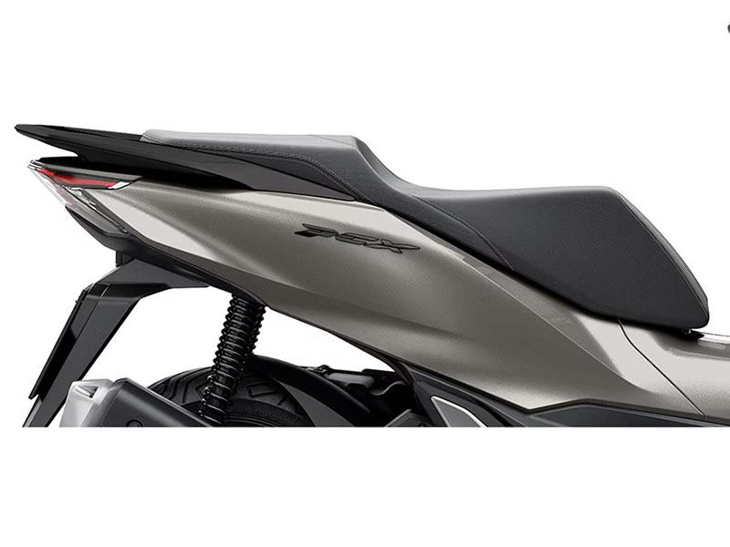 2023 Honda PCX in Eugene, Oregon - Photo 2