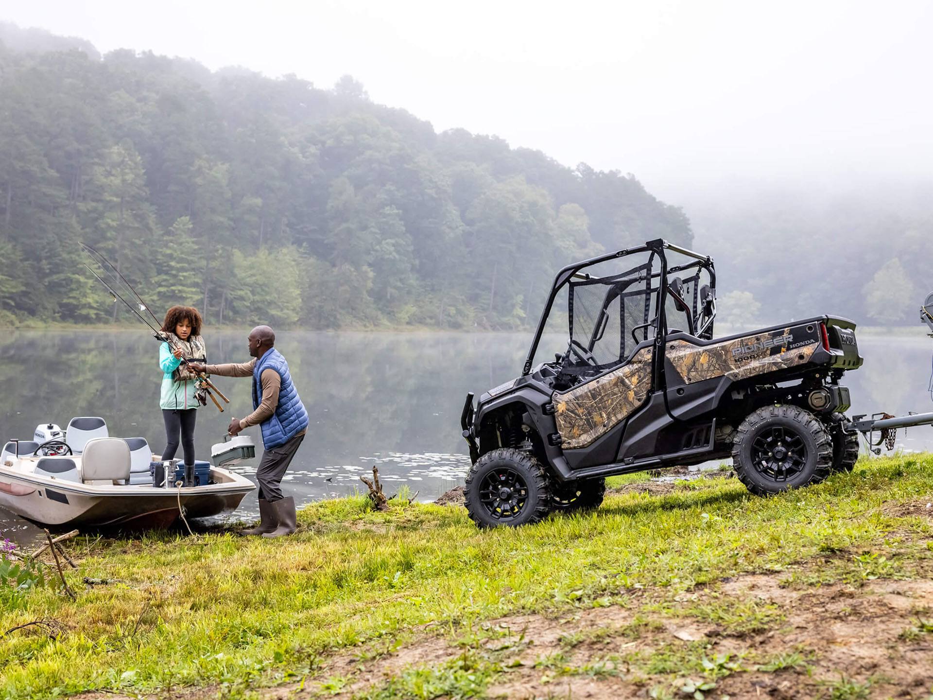 2023 Honda Pioneer 1000 Deluxe 3