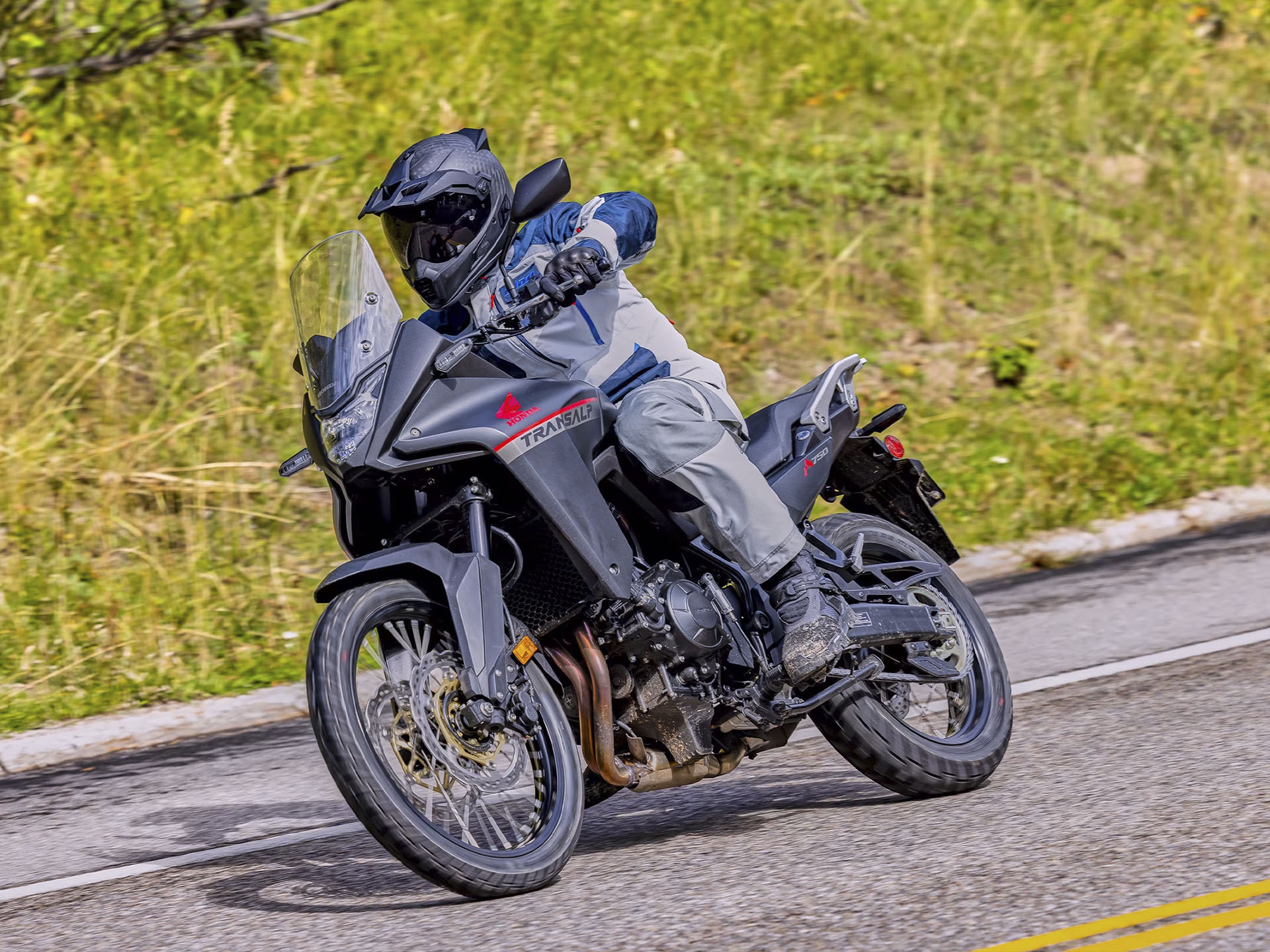2024 Honda Transalp in Eugene, Oregon - Photo 10