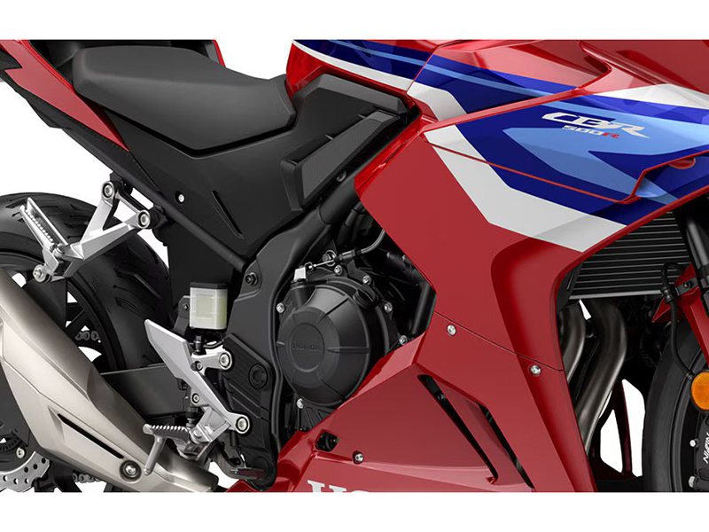 2024 Honda CBR500R ABS in Mentor, Ohio - Photo 3