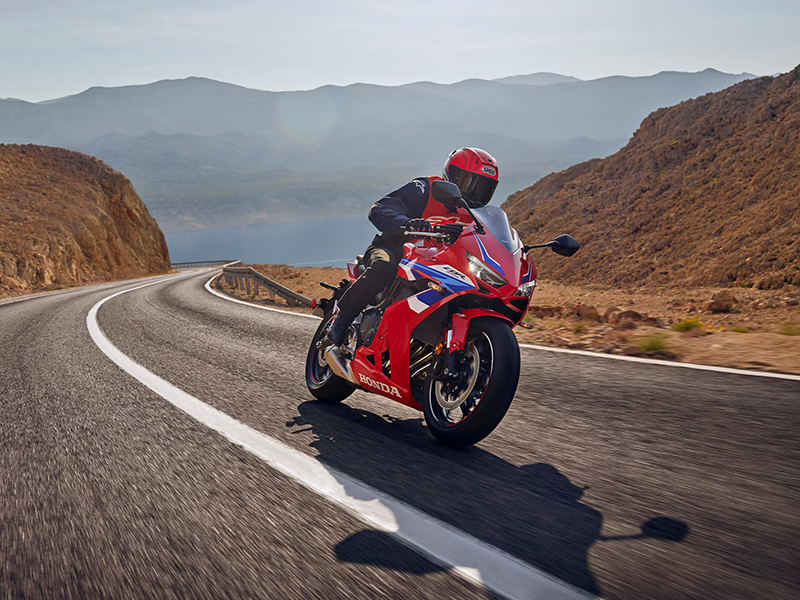 2024 Honda CBR650R ABS in Wichita, Kansas - Photo 14