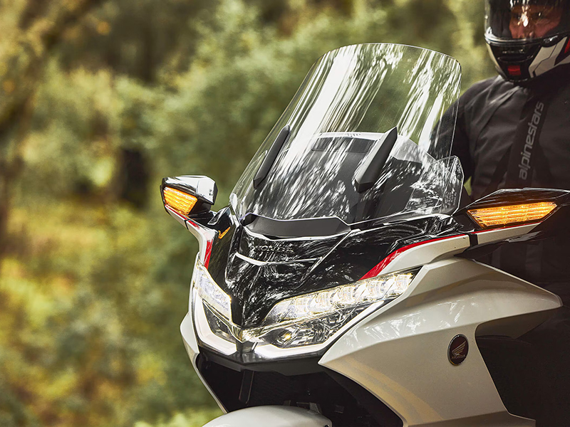 2024 Honda Gold Wing Tour Airbag Automatic DCT in Wichita, Kansas - Photo 4
