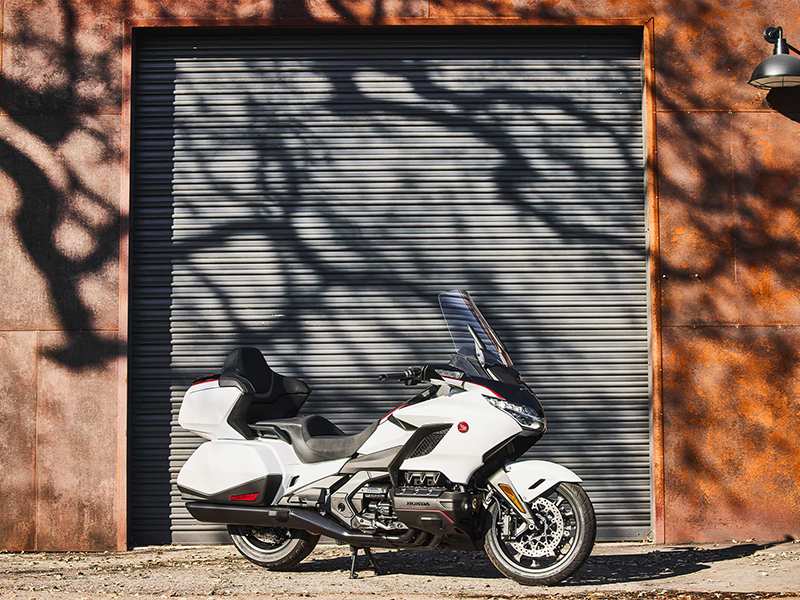 2024 Honda Gold Wing Tour Airbag Automatic DCT in Wichita, Kansas - Photo 9