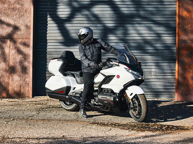 2024 Honda Gold Wing Tour Airbag Automatic DCT in Wichita, Kansas - Photo 12