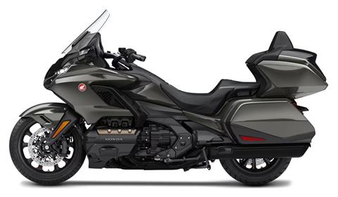 2024 Honda Gold Wing Tour Automatic DCT in West Bridgewater, Massachusetts - Photo 2
