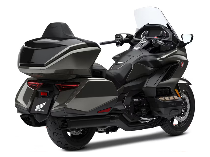 2024 Honda Gold Wing Tour Automatic DCT in West Bridgewater, Massachusetts - Photo 6
