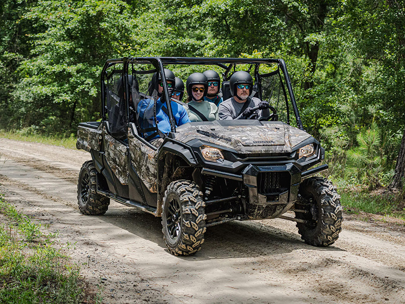 2024 Honda Pioneer 1000-6 Deluxe Crew 5