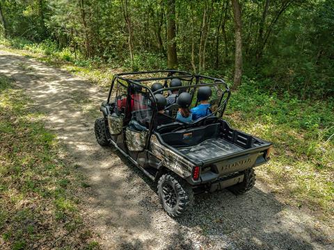 2024 Honda Pioneer 1000-6 Deluxe Crew in Mentor, Ohio - Photo 7