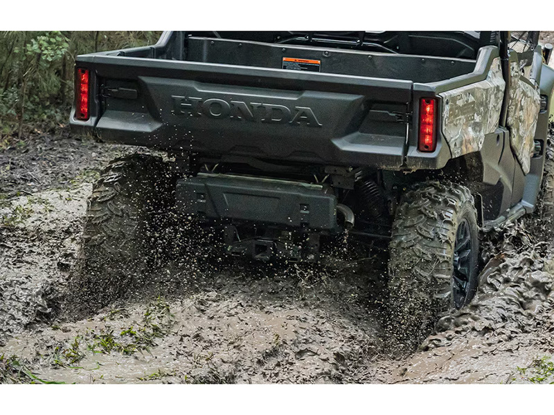 2024 Honda Pioneer 1000 Forest in Long Island City, New York - Photo 9