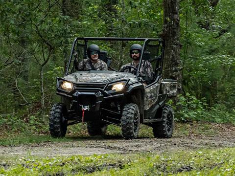 2024 Honda Pioneer 1000 Forest in Long Island City, New York - Photo 17