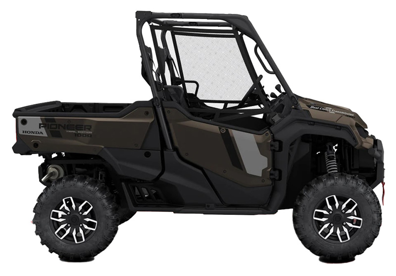 2024 Honda Pioneer 1000 Trail in West Bridgewater, Massachusetts - Photo 2