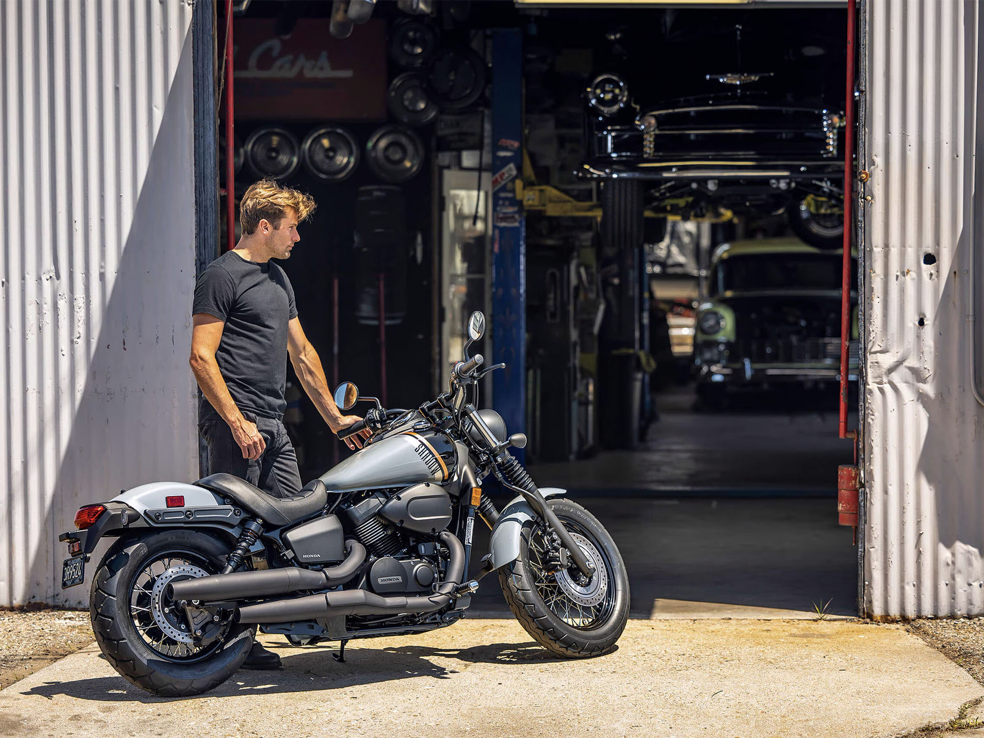 2025 Honda Shadow Phantom ABS in Houston, Texas - Photo 11