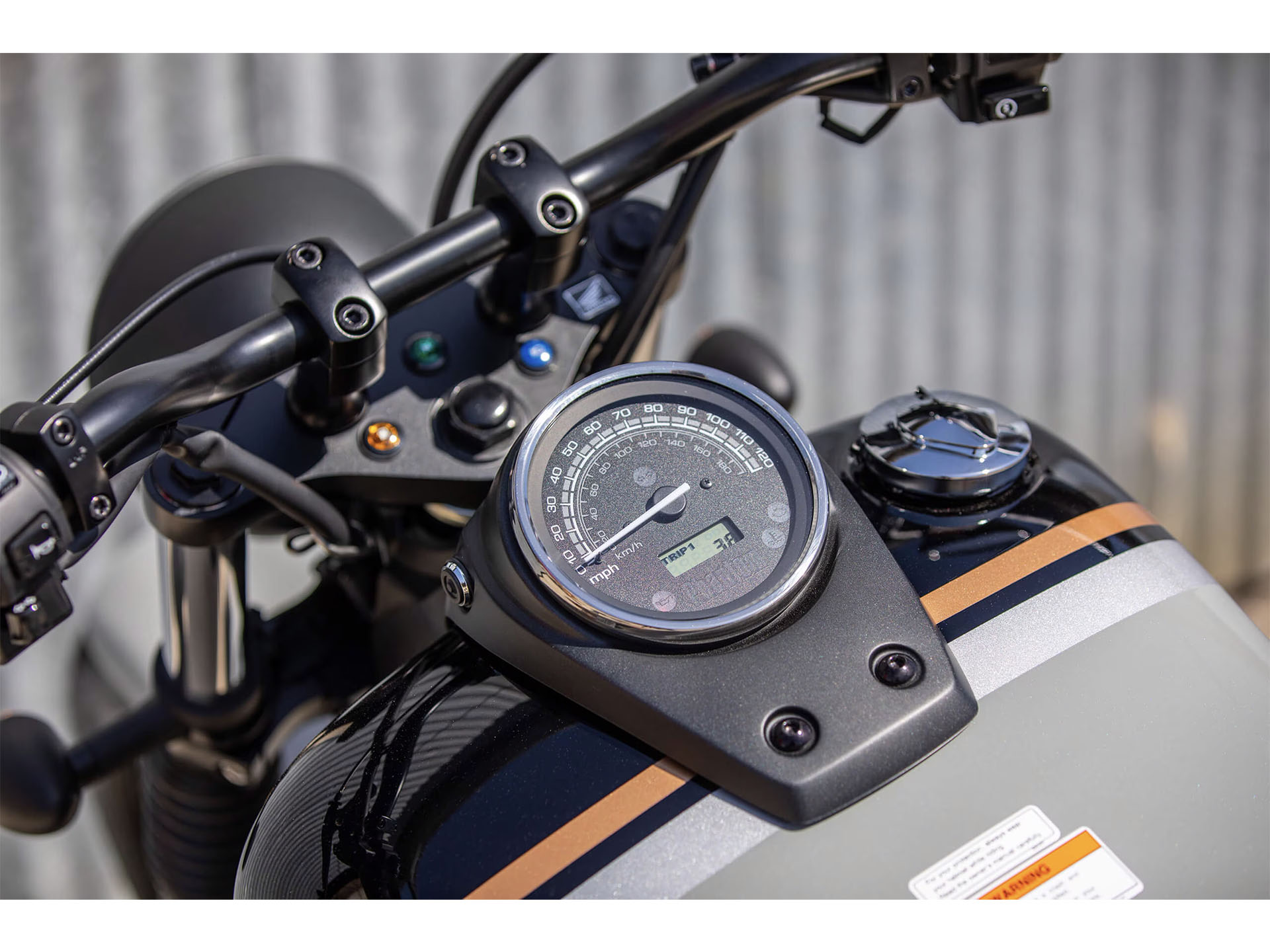 2025 Honda Shadow Phantom ABS in West Bridgewater, Massachusetts - Photo 2