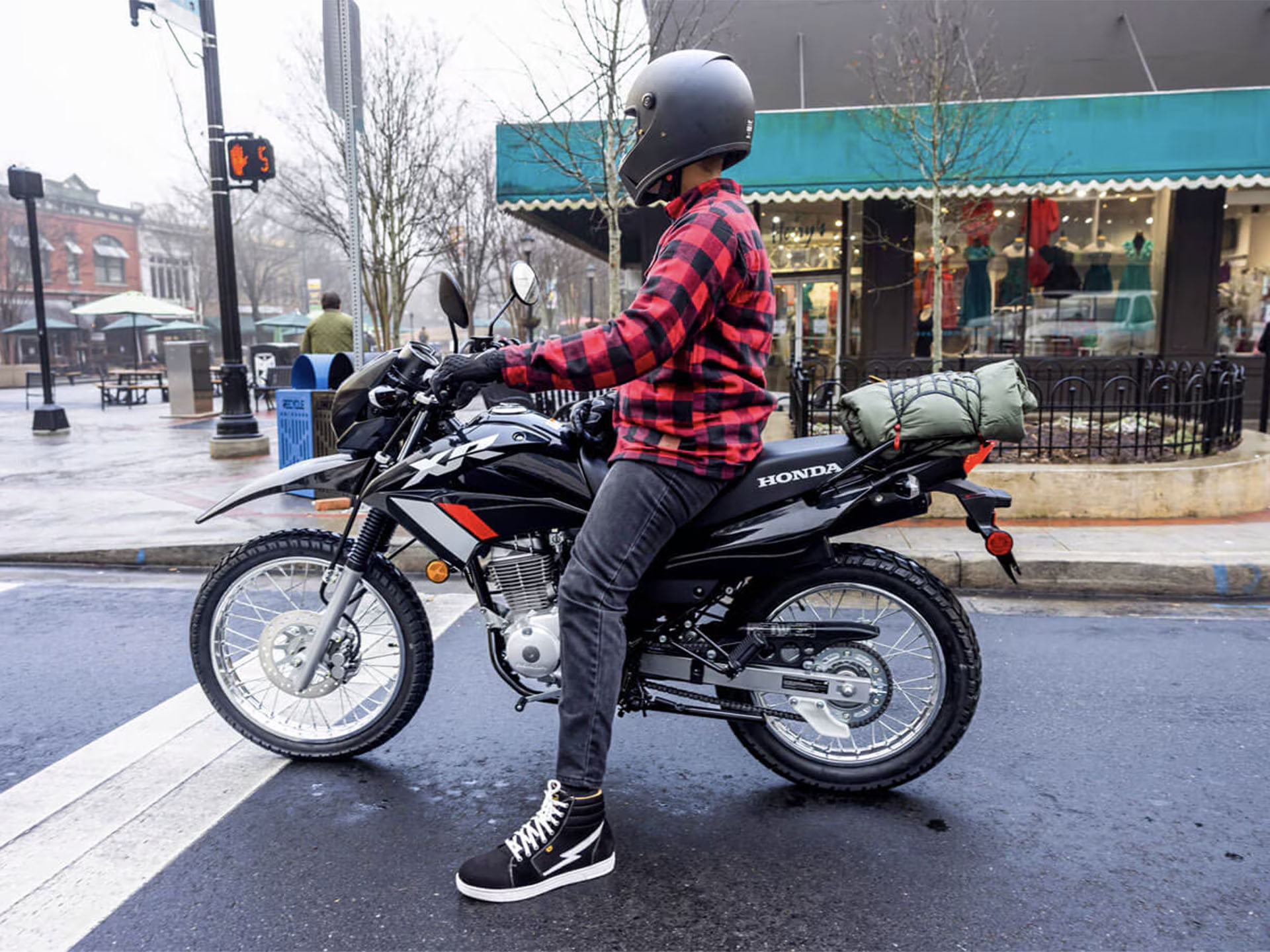 2025 Honda XR150L in Hollister, California