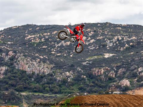 2025 Honda CRF450R in Fort Pierce, Florida - Photo 12