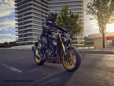 2025 Honda CB1000 Hornet SP in Long Island City, New York - Photo 10