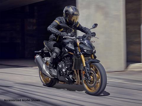2025 Honda CB1000 Hornet SP in Long Island City, New York - Photo 11