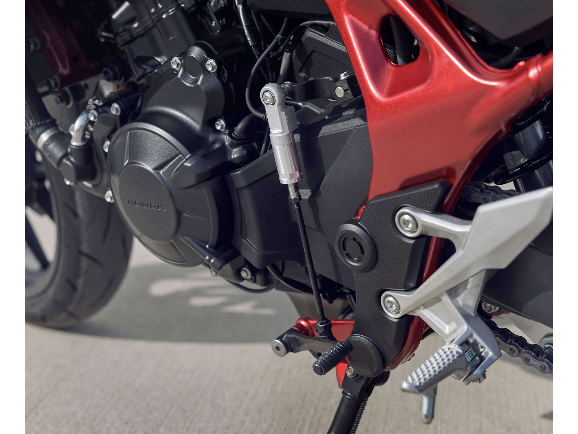 2025 Honda CB750 Hornet in Fort Pierce, Florida - Photo 4
