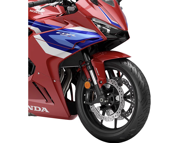 2025 Honda CBR500R in Wichita, Kansas - Photo 2