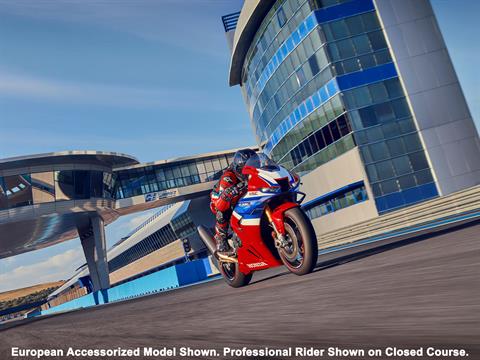 2025 Honda CBR1000RR-R Fireblade SP in Fort Pierce, Florida - Photo 7