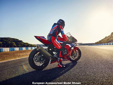 2025 Honda CBR1000RR-R Fireblade SP in Fort Pierce, Florida - Photo 14