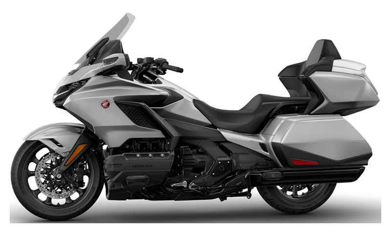 2025 Honda Gold Wing Tour in Fort Pierce, Florida - Photo 2