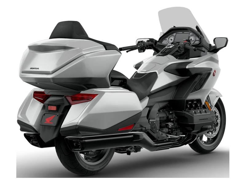 2025 Honda Gold Wing Tour in Fort Pierce, Florida - Photo 6