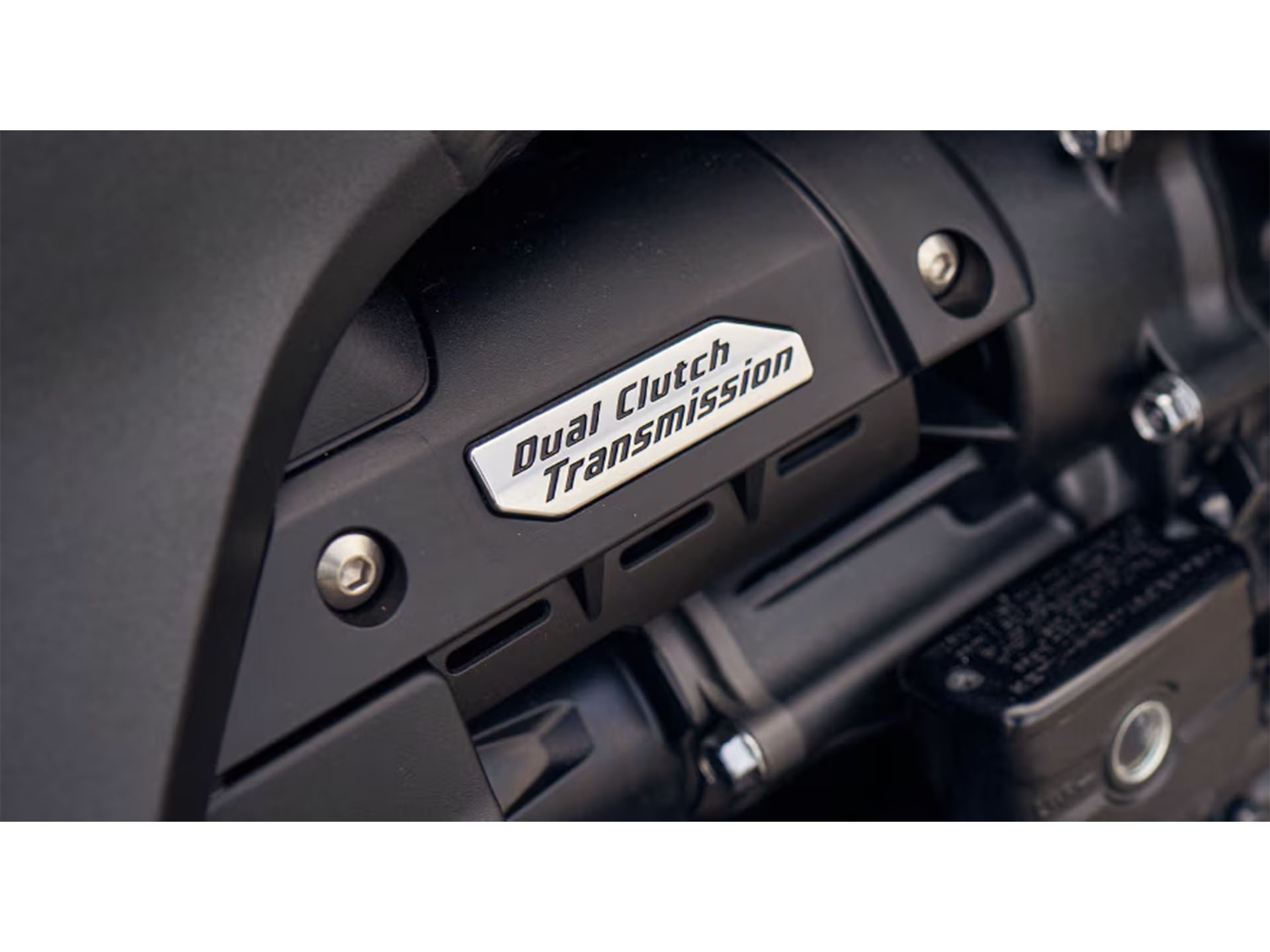 2025 Honda Gold Wing Tour Automatic DCT in Wichita, Kansas - Photo 13