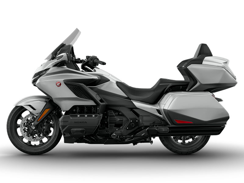2025 Honda Gold Wing Tour Automatic DCT in Wichita, Kansas - Photo 2