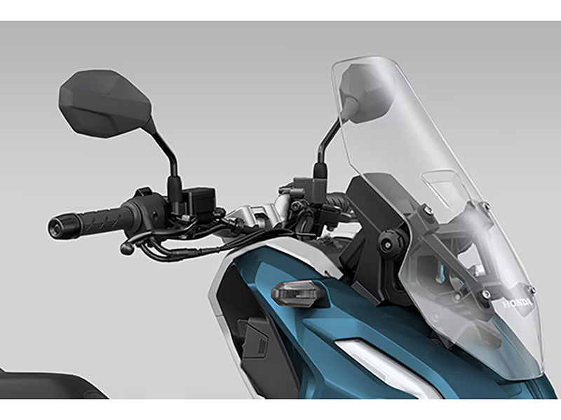2025 Honda ADV160 in West Bridgewater, Massachusetts - Photo 3