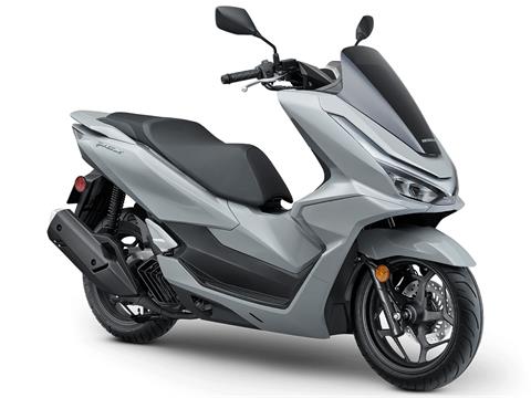 2025 Honda PCX in Eugene, Oregon - Photo 2