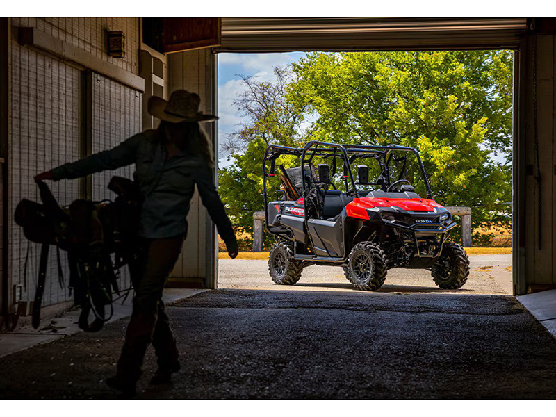 2025 Honda Pioneer 700-4 in The Dalles, Oregon - Photo 18