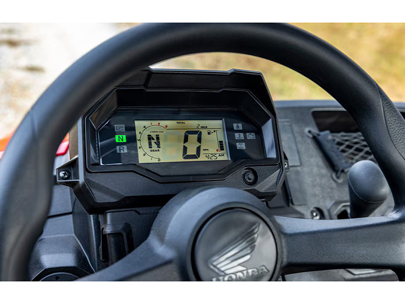 2025 Honda Pioneer 700 Deluxe in Fort Pierce, Florida - Photo 9