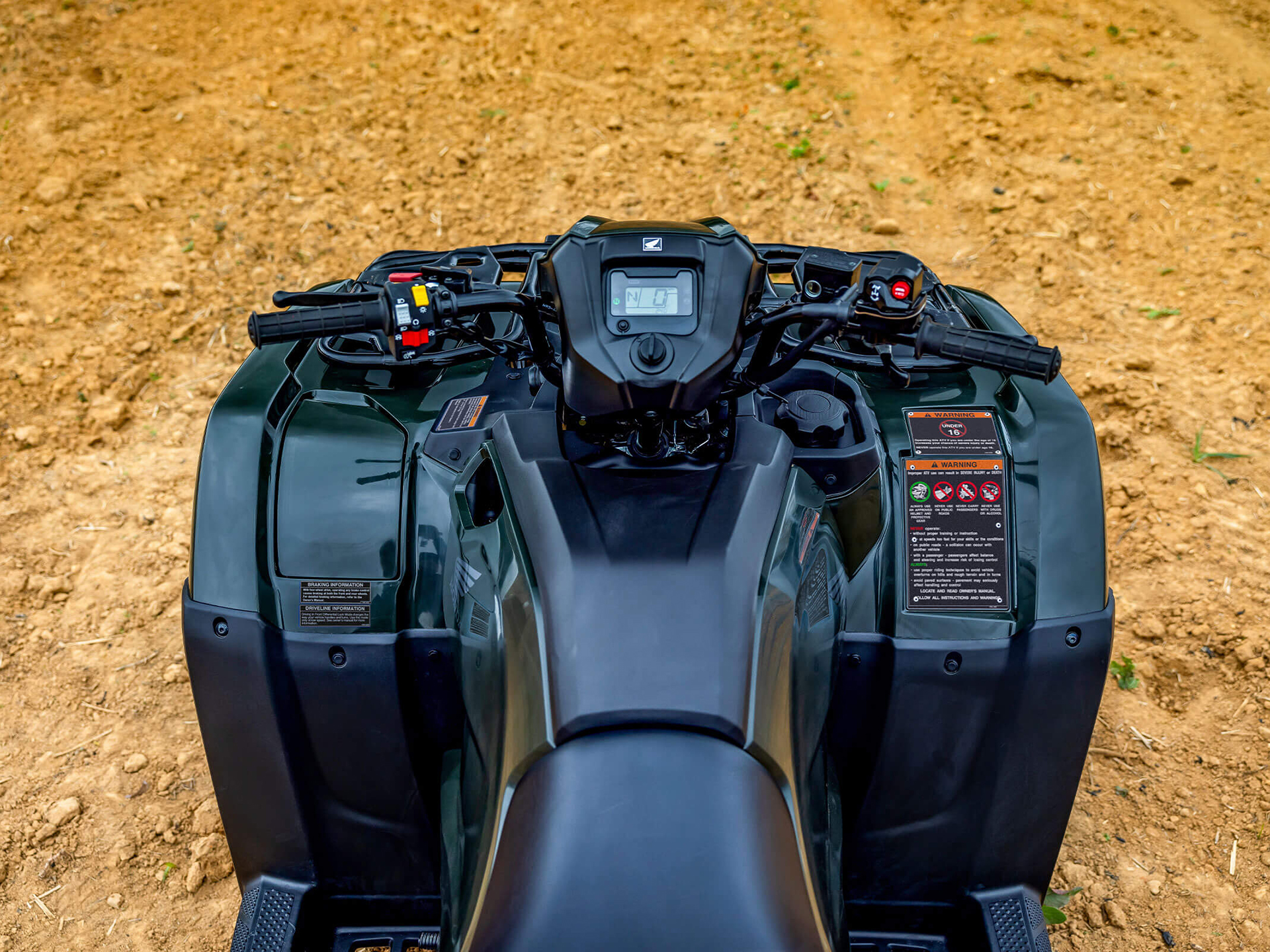 2026 Honda FourTrax Foreman 4x4 EPS in Hollister, California - Photo 9