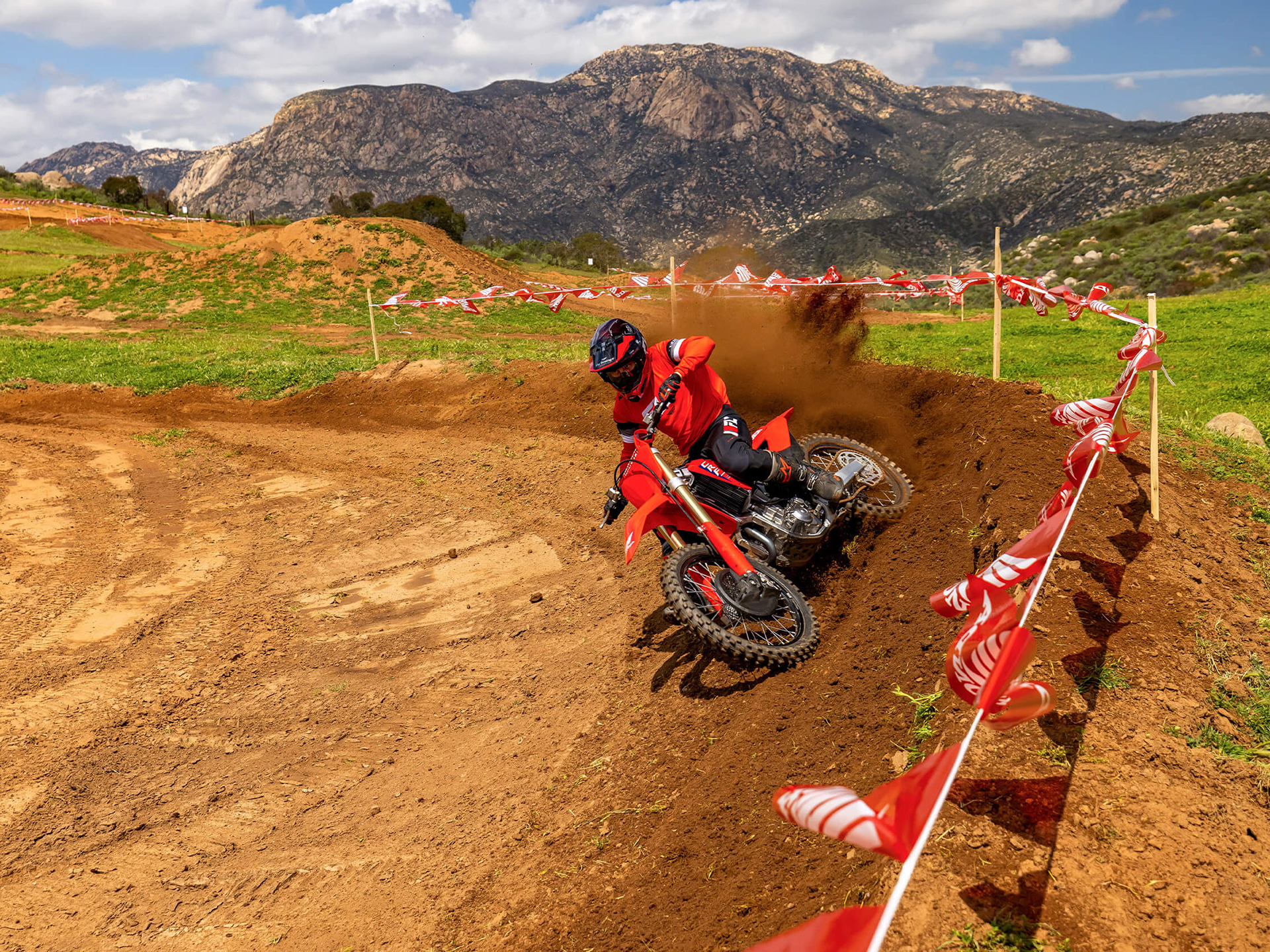 2026 Honda CRF450R in Eugene, Oregon - Photo 17