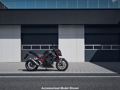 2026 Honda CB750 Hornet E-Clutch in Paducah, Kentucky - Photo 11