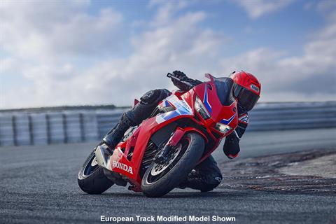 2026 Honda CBR650R E-Clutch in Paducah, Kentucky - Photo 11