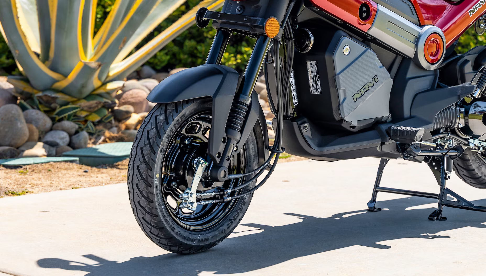 2026 Honda Navi in Topeka, Kansas - Photo 13