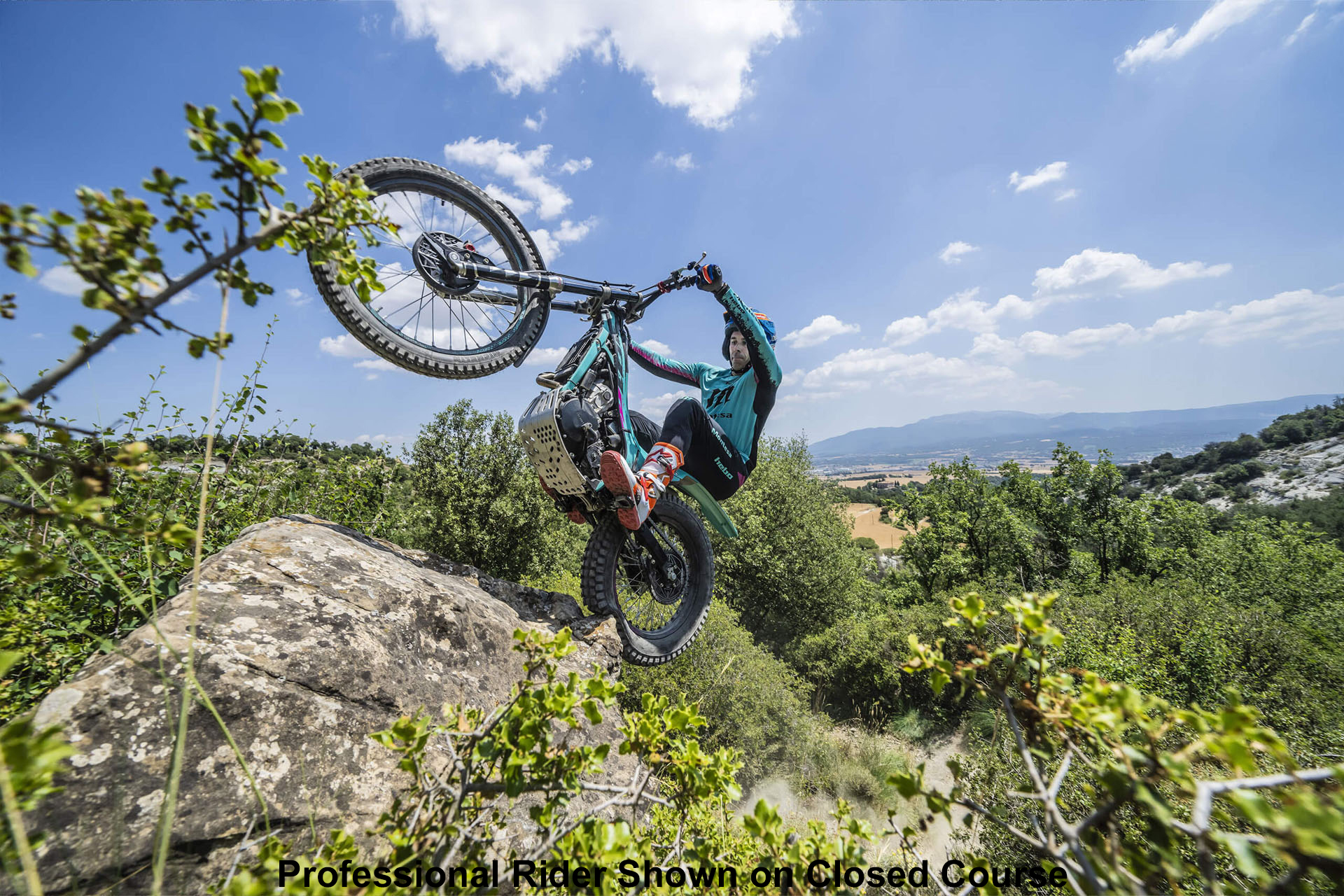 2026 Honda Montesa Cota 301RR in West Bridgewater, Massachusetts - Photo 11