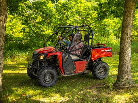 2026 Honda Pioneer 520 in Marietta, Ohio - Photo 15