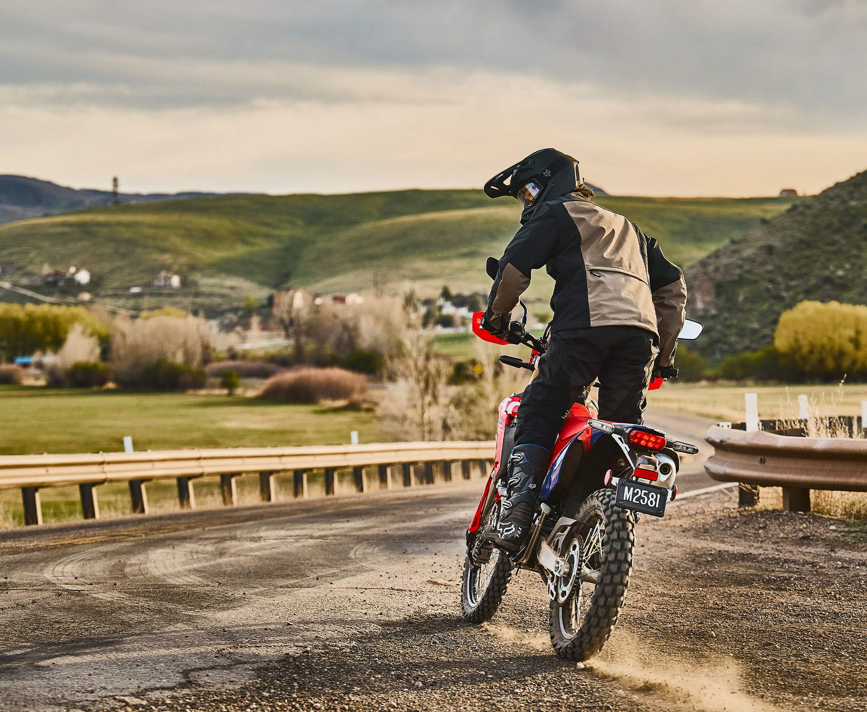 2027 Honda CRF450RL in Burlington, Washington - Photo 16