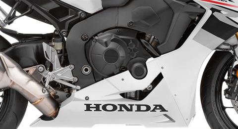 2027 Honda CBR1000RR ABS in Burlington, Washington - Photo 2