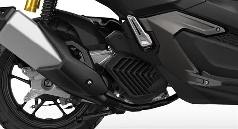 2027 Honda ADV160 in Houston, Texas - Photo 9