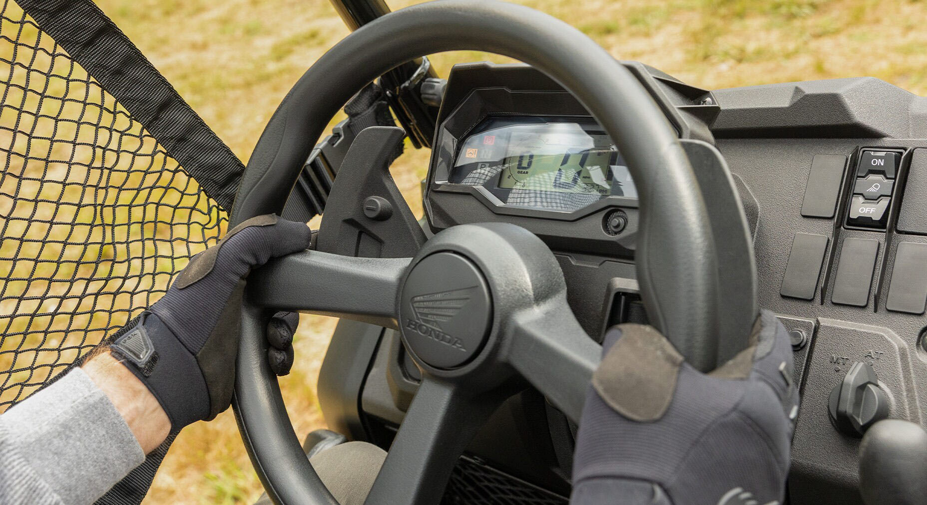 2027 Honda Pioneer 700-4 Forest 10