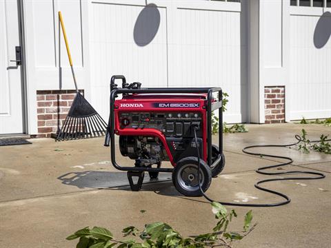 Honda Power Equipment EM6500SX in Long Island City, New York - Photo 8