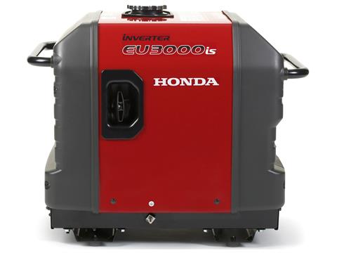 Honda Power Equipment EU3000iS in Long Island City, New York - Photo 2
