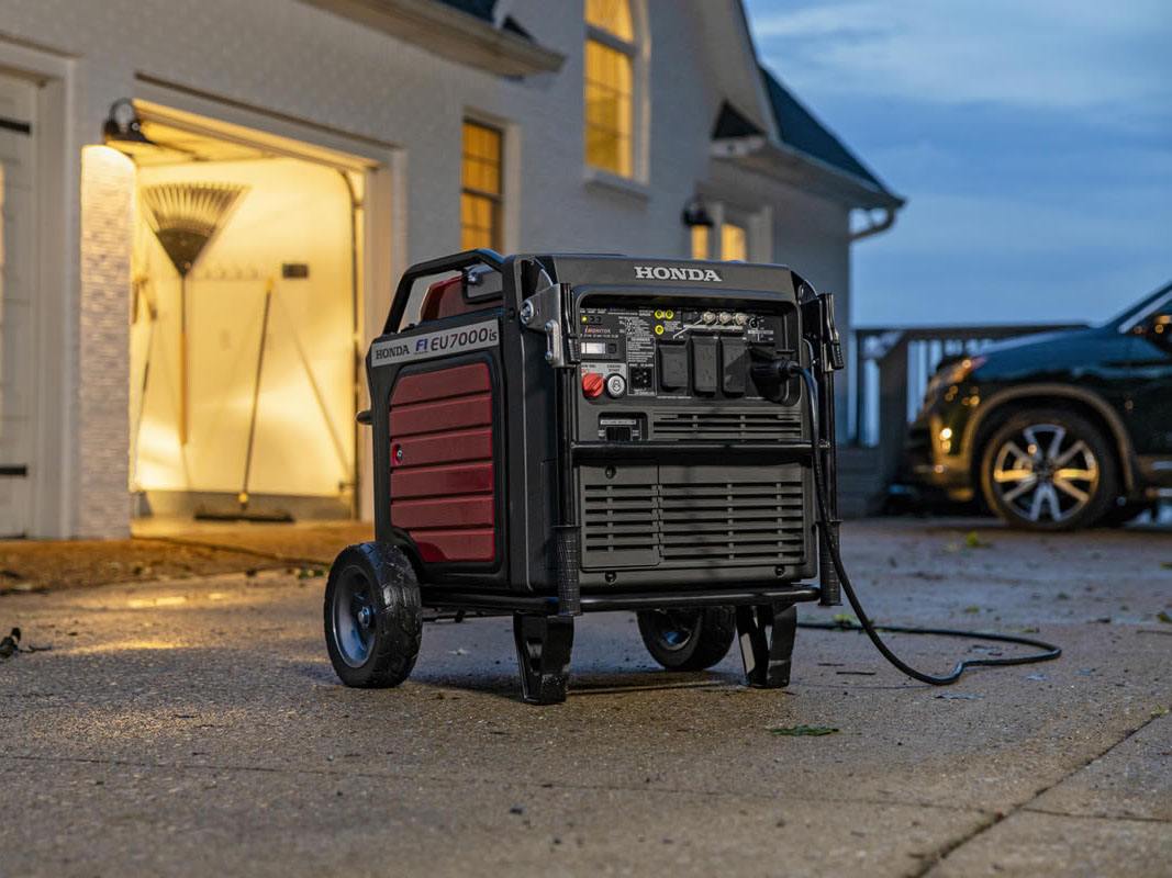 Honda Power Equipment EU7000iS in Long Island City, New York - Photo 8