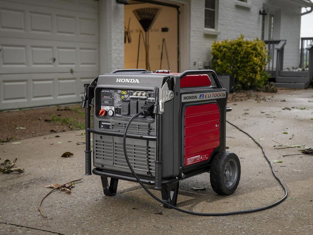 Honda Power Equipment EU7000iS in Long Island City, New York - Photo 9