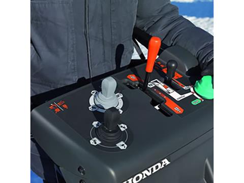 Honda Power Equipment HSM1336i in Long Island City, New York - Photo 3