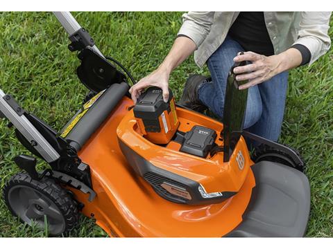 Husqvarna Lawn Xpert LE-322 - Thumbnail 3
